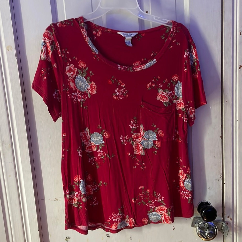 Arizona red shirt with floral pattern, size large